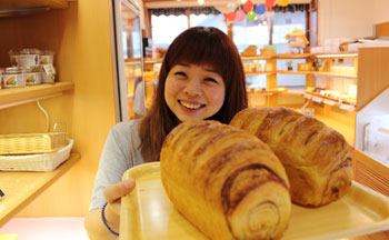インタビュー:宮城亜紀フォト3
